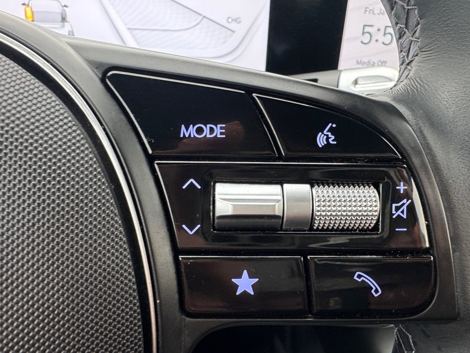 Certified 2025 Hyundai Ioniq 6 SEL image 18