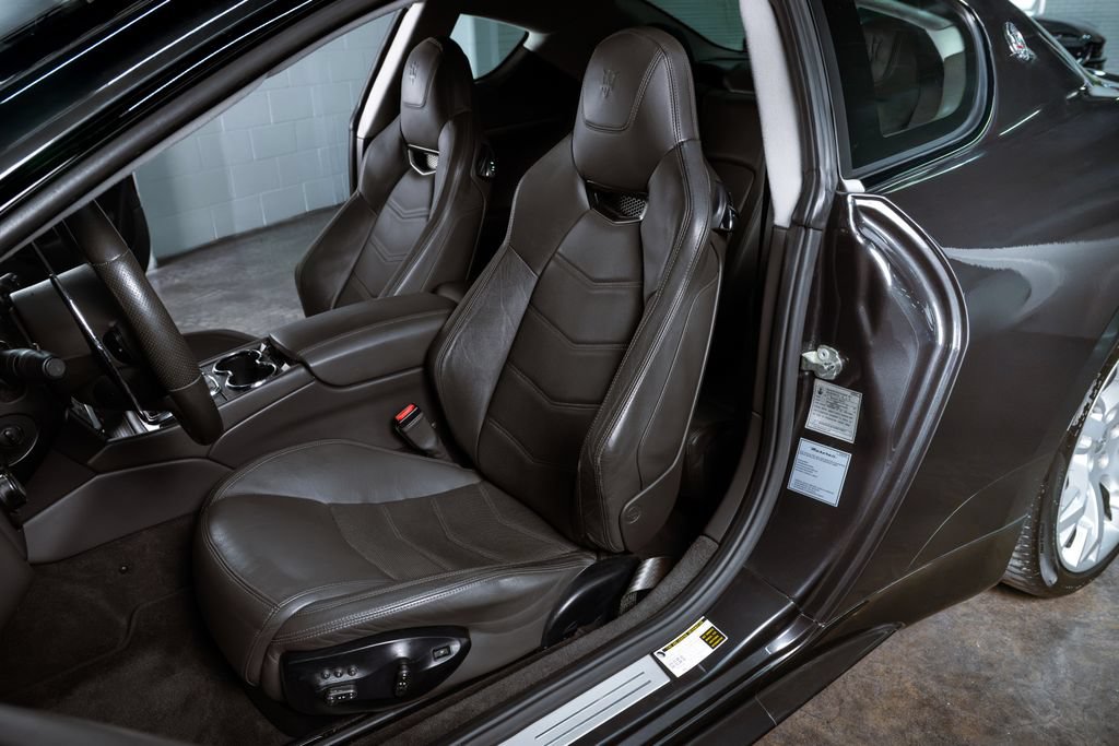Used 2013 Maserati GranTurismo Sport RWD image 4