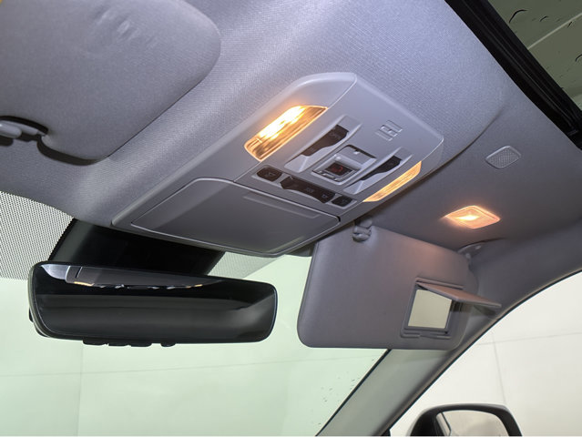 Used 2023 Toyota Highlander XLE image 40