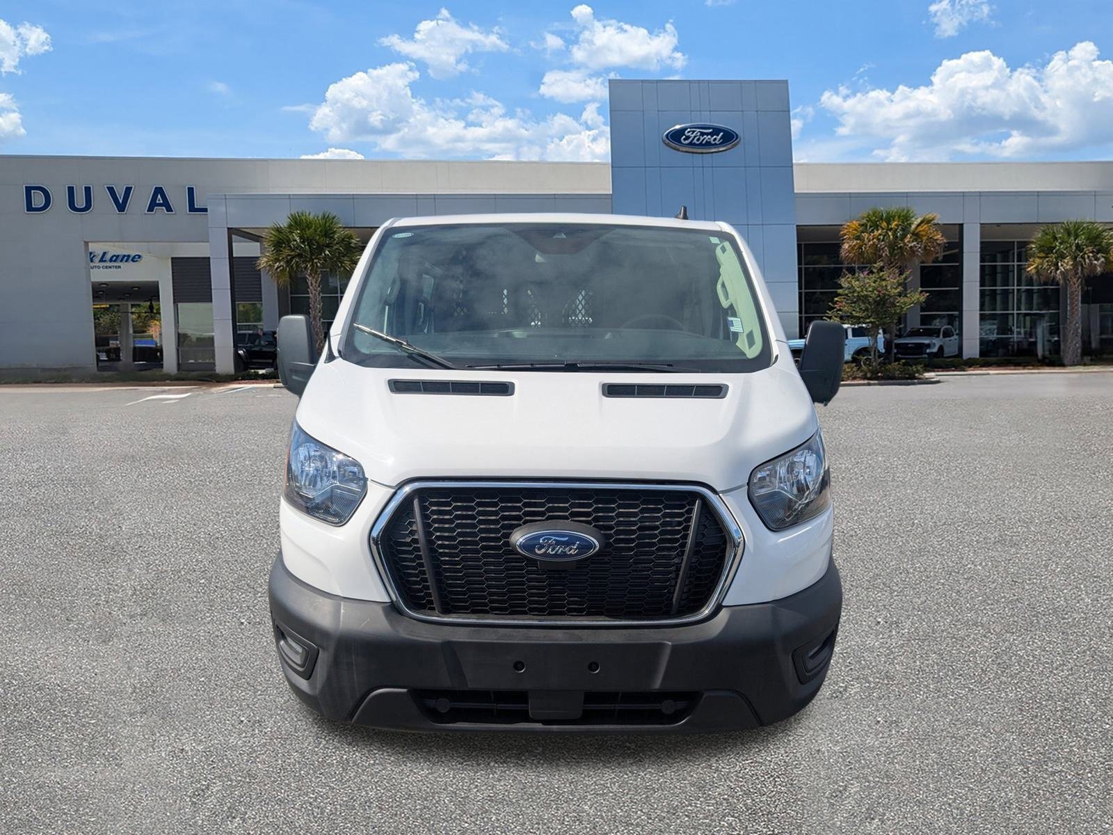 Used 2024 Ford Transit 250 Low Roof w/ Exterior Upgrade Package image 9