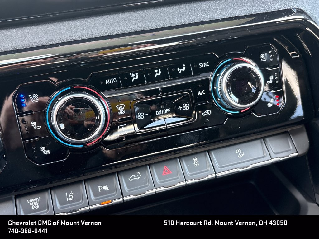 New 2026 GMC Sierra 2500 AT4 AWD/4WD image 34