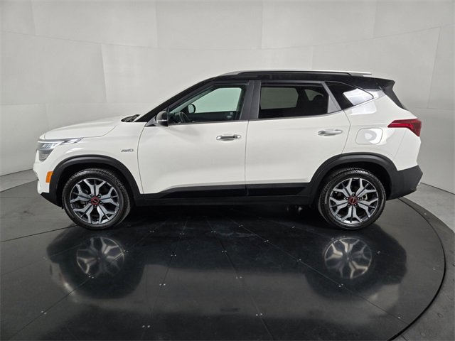 Used 2023 Kia Seltos SX image 3