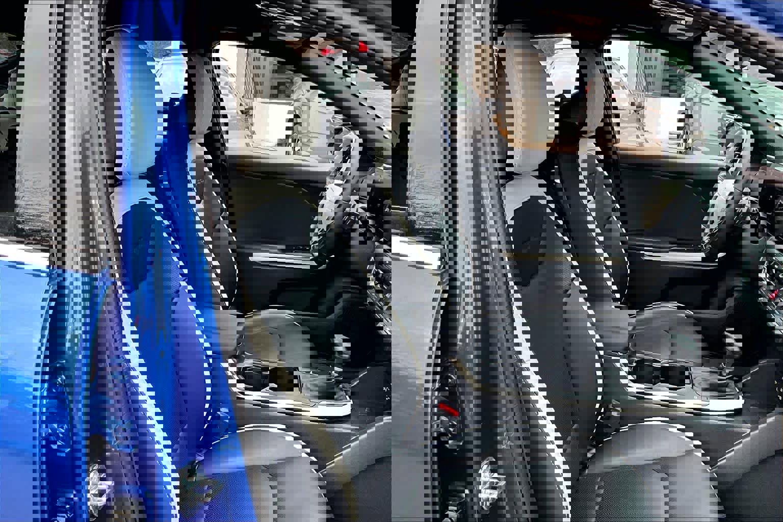 Used 2025 Kia K4 GT-Line Turbo image 9