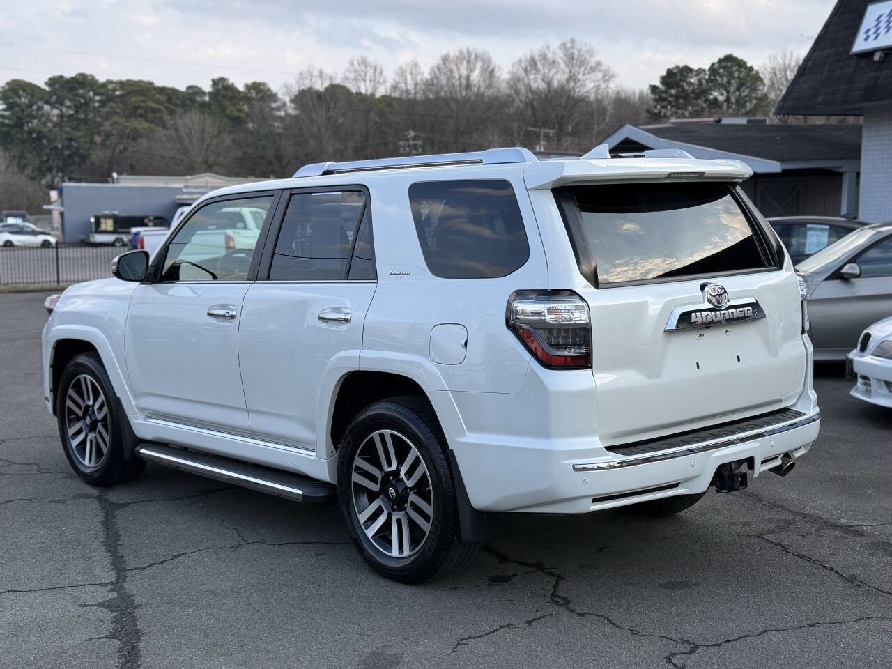Used 2017 Toyota 4Runner Limited image 6