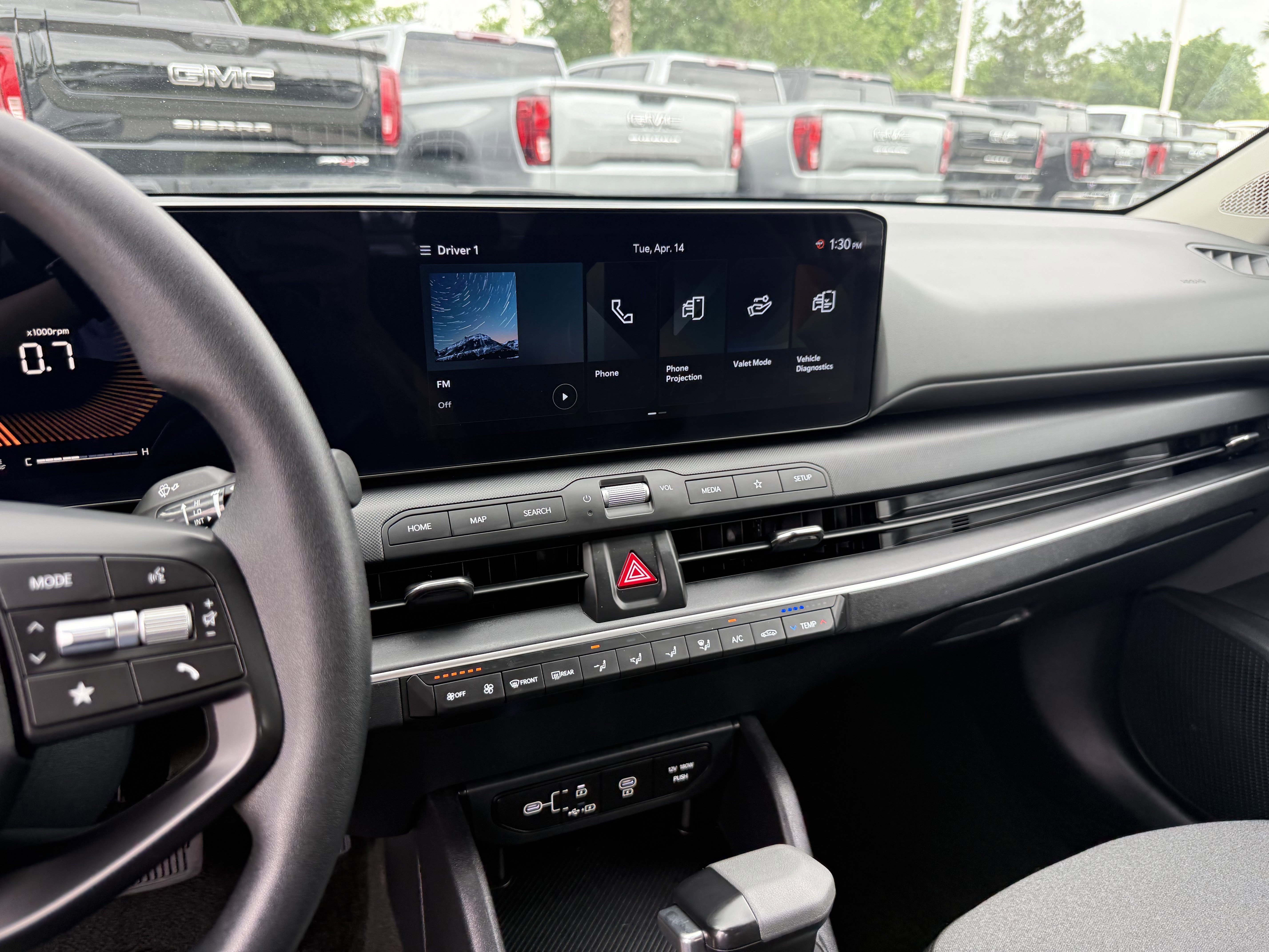 Used 2025 Kia K4 FWD image 27