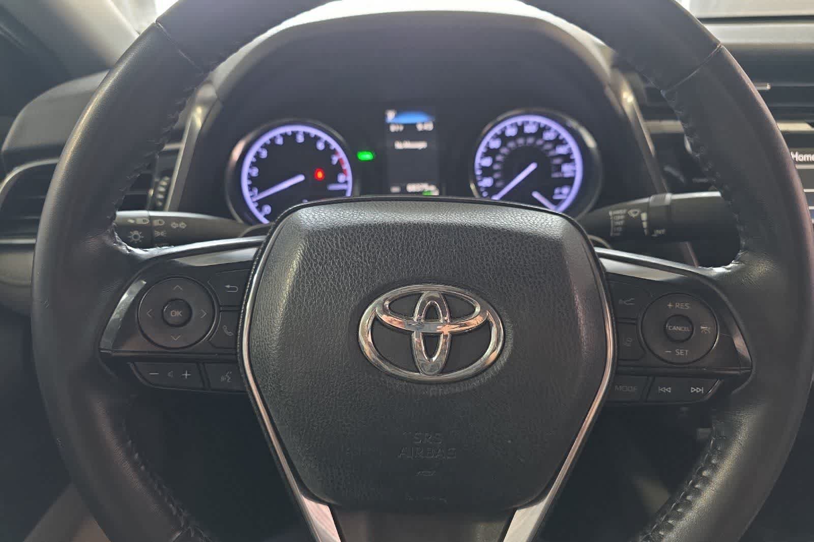 Used 2019 Toyota Camry SE w/ Audio Package FWD image 23