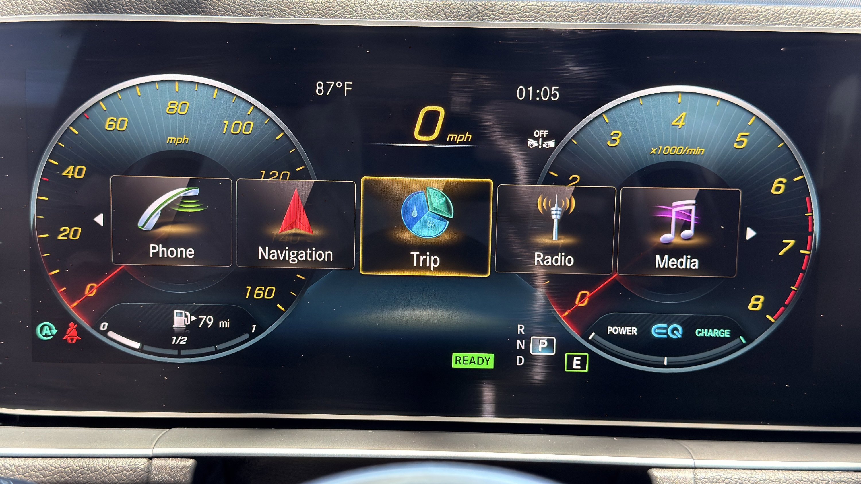 Used 2023 Mercedes-Benz GLE 450 4MATIC w/ Premium Package image 62
