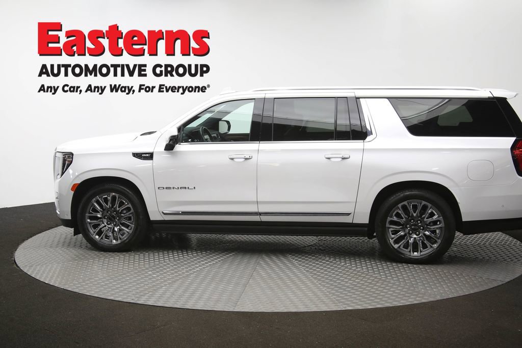 Used 2023 GMC Yukon XL Denali Ultimate w/ LPO, Floor Liner Package AWD/4WD image 69