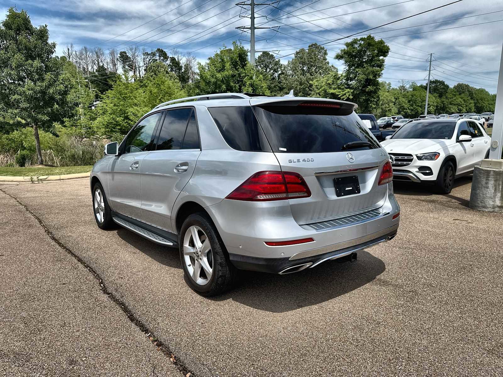 Used 2019 Mercedes-Benz GLE 400 4MATIC image 6