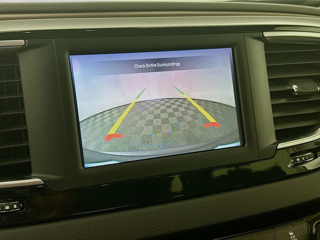 Certified 2023 Chrysler Voyager LX FWD image 21