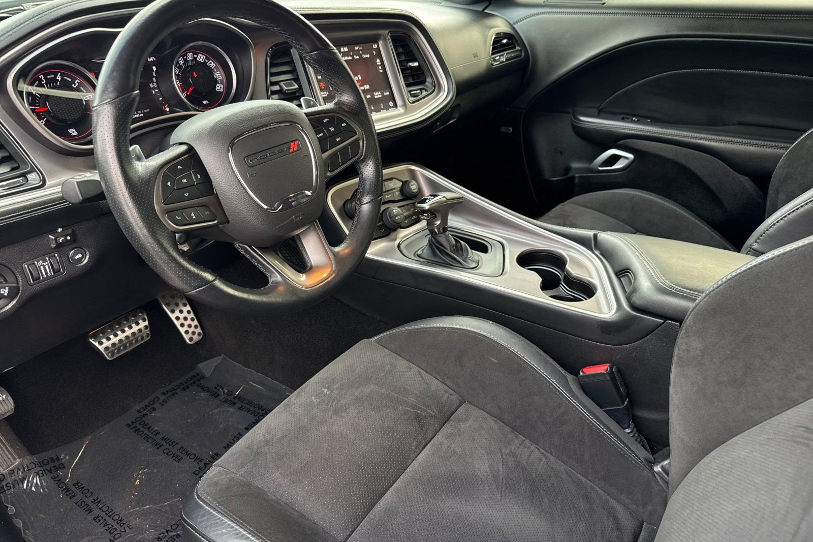 Used 2022 Dodge Challenger GT w/ Plus Package RWD image 8