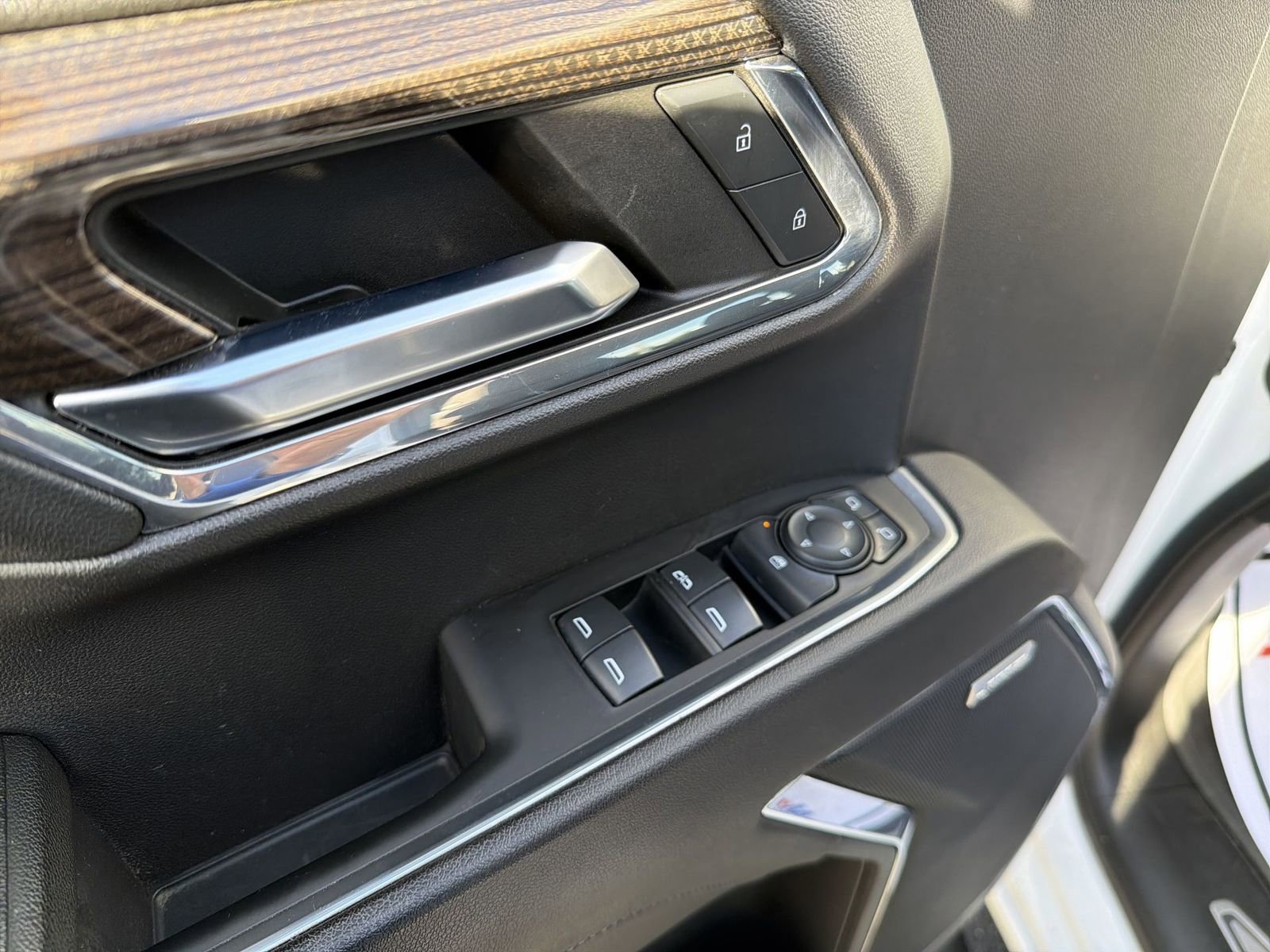 Used 2023 Chevrolet Silverado 1500 RST w/ Convenience Package II image 22