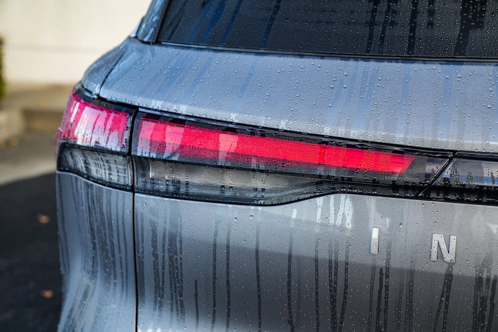 Certified 2023 INFINITI QX60 Luxe w/ Cargo Package image 7