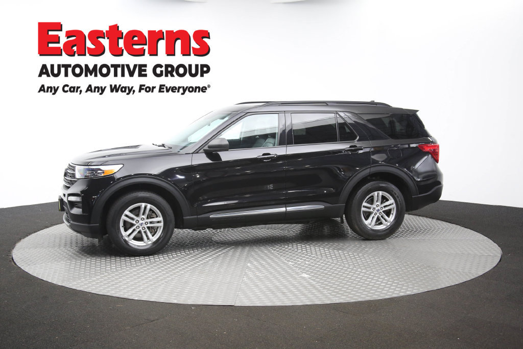 Used 2022 Ford Explorer XLT w/ Equipment Group 202A AWD/4WD image 54