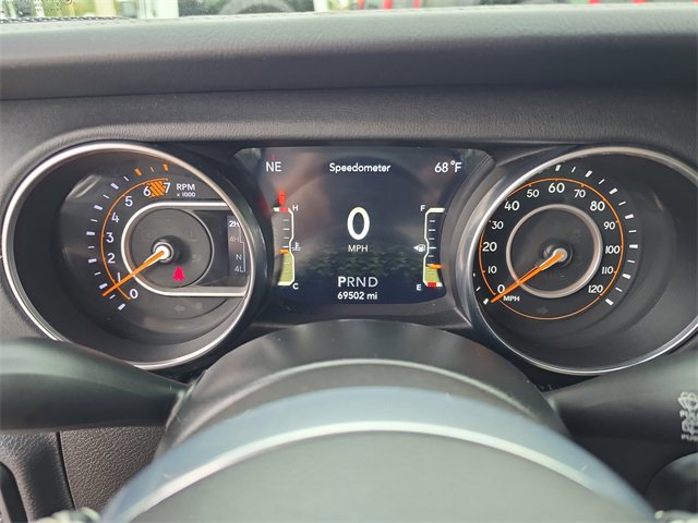 Certified 2020 Jeep Wrangler Unlimited Sahara image 27