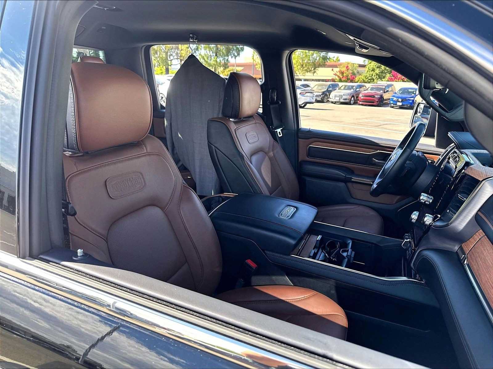 Used 2024 RAM 1500 Limited AWD/4WD image 14