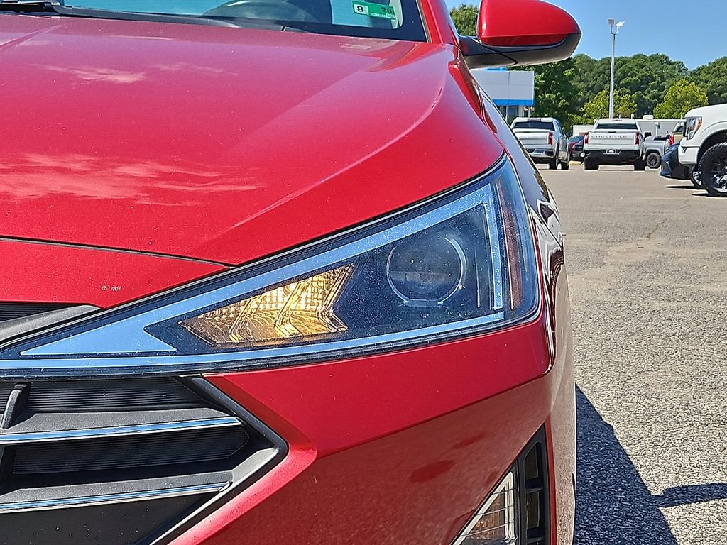 Used 2020 Hyundai Elantra SEL image 10