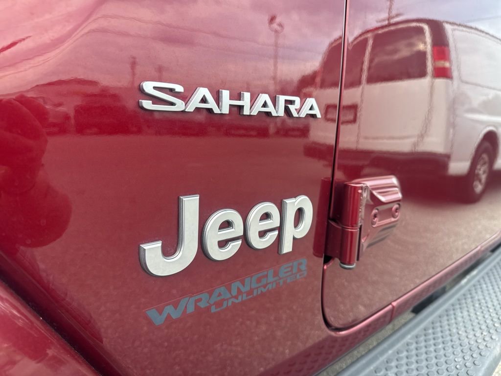 Used 2021 Jeep Wrangler Unlimited Sahara w/ Cold Weather Group image 21
