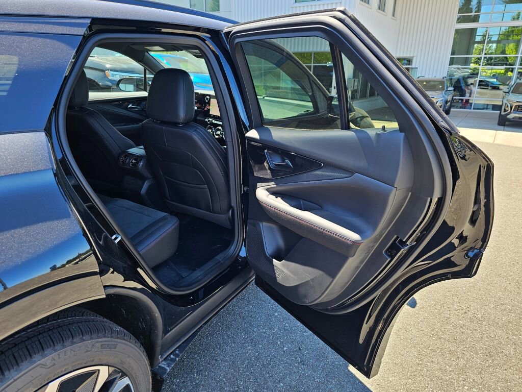 New 2025 Chevrolet Blazer EV RS FWD image 24