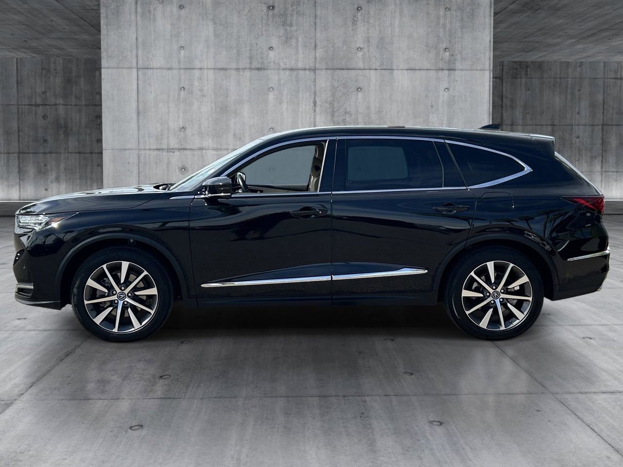 Certified 2025 Acura MDX FWD w/ Technology Package image 2