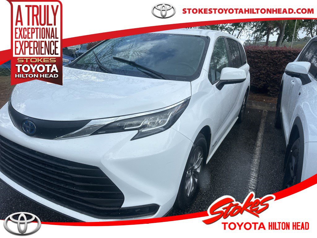 Used 2021 Toyota Sienna LE