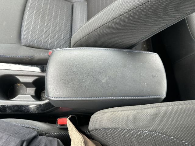 Used 2022 Toyota Corolla SE FWD image 25
