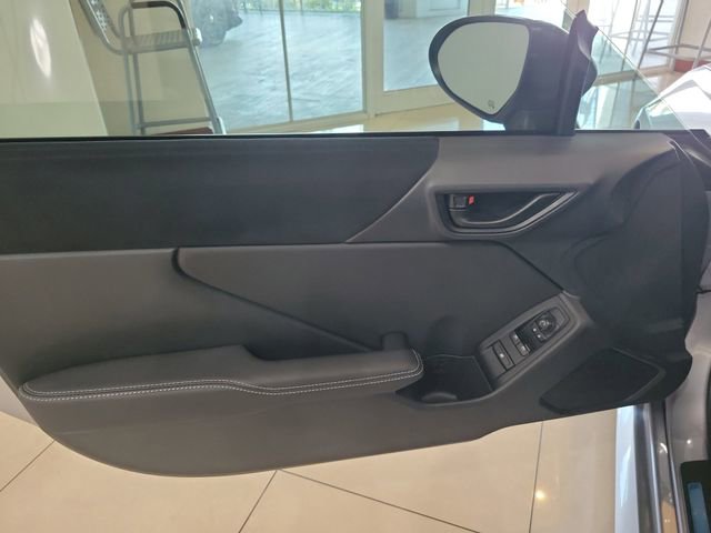 Used 2025 Toyota GR86 Premium image 10