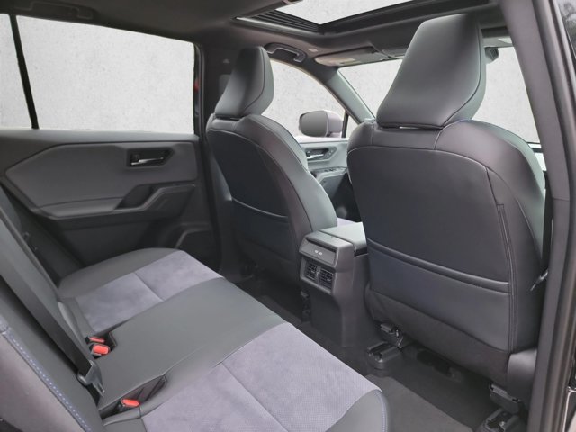 Used 2026 Toyota RAV4 XSE w/ Weather Package AWD/4WD image 24