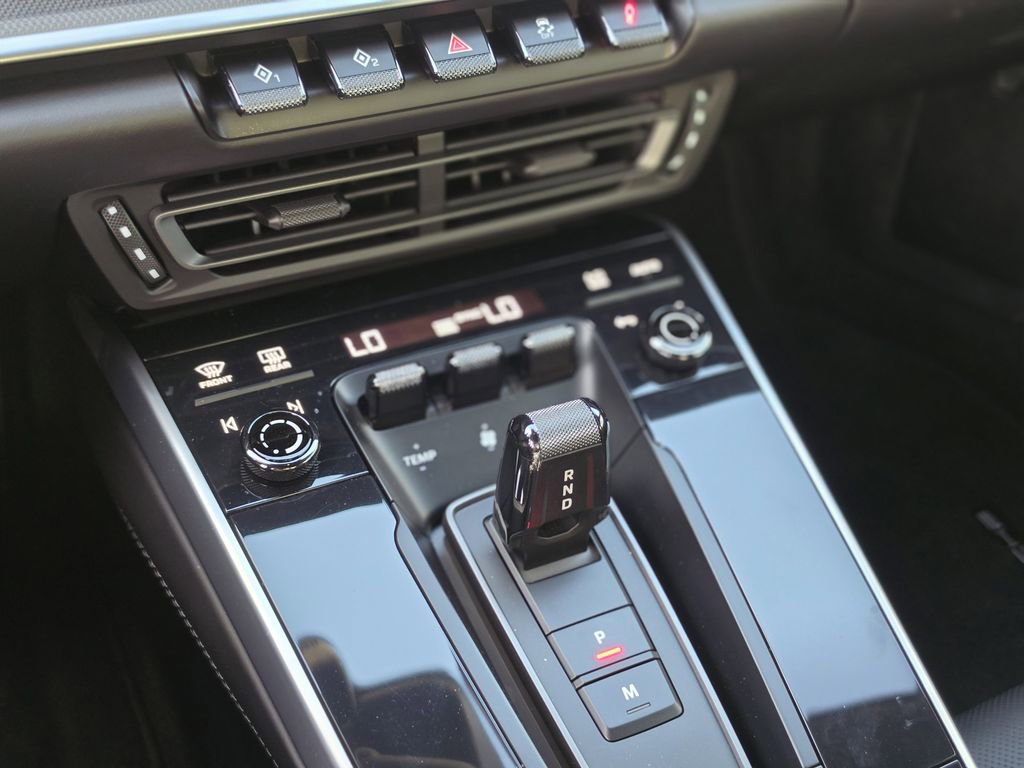 Used 2021 Porsche 911 Turbo image 24