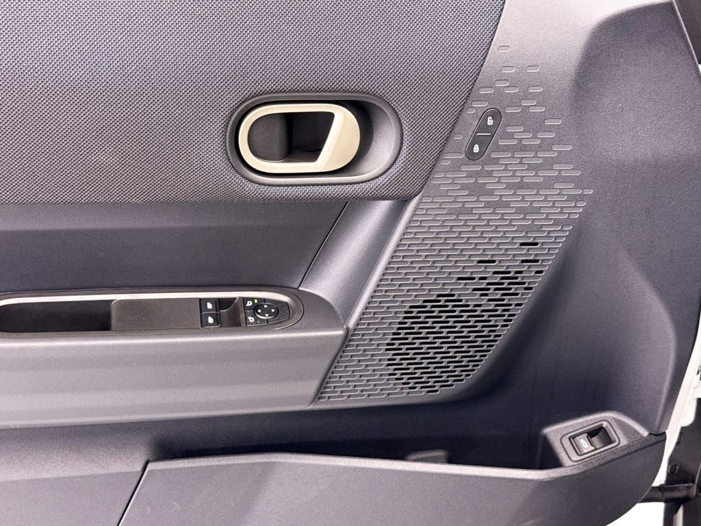 New 2026 MINI Cooper 2-Door Hardtop FWD image 21