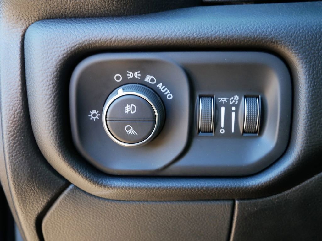 New 2026 RAM 2500 Laramie image 38