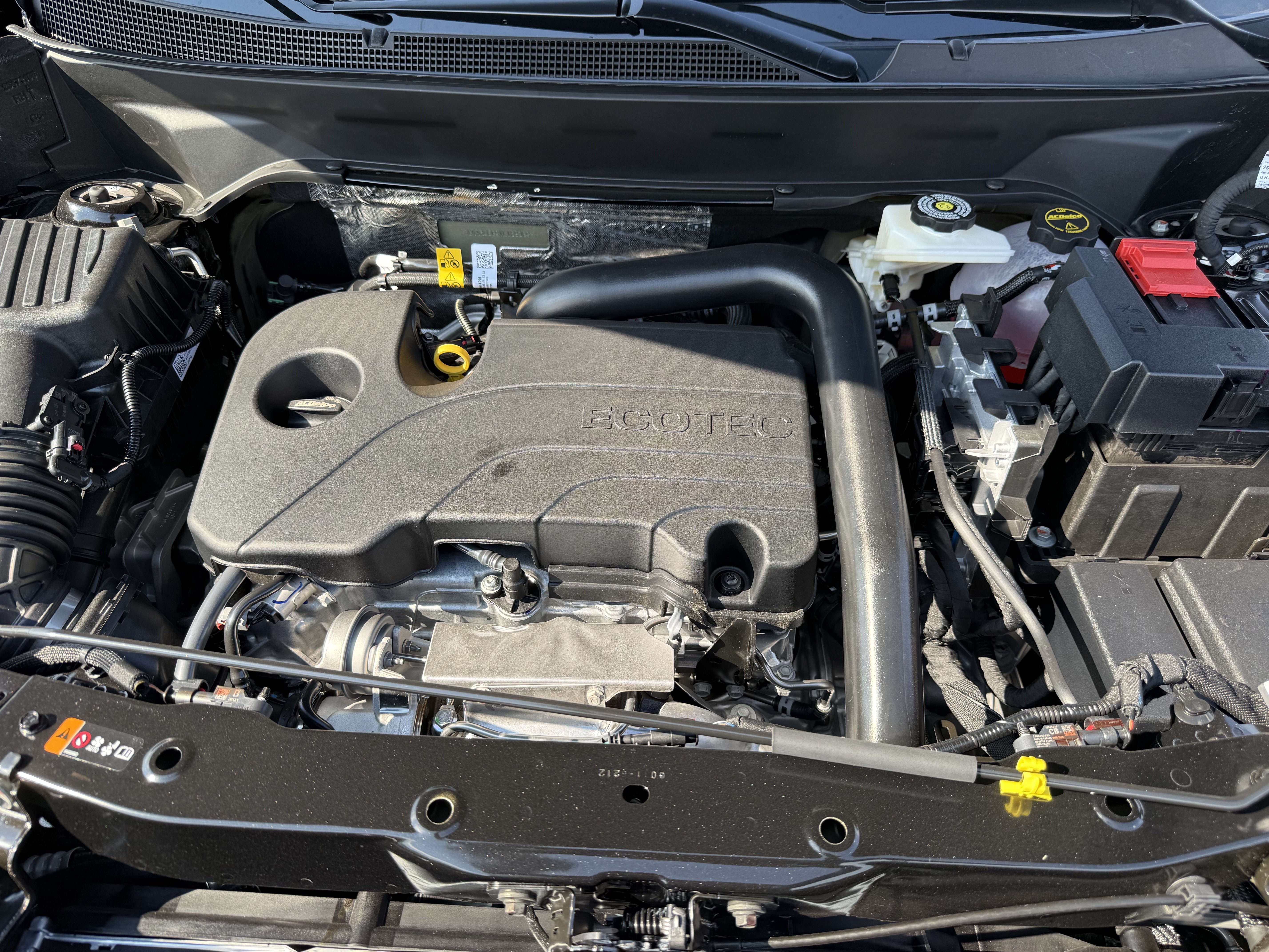 New 2027 Chevrolet Equinox RS FWD image 35