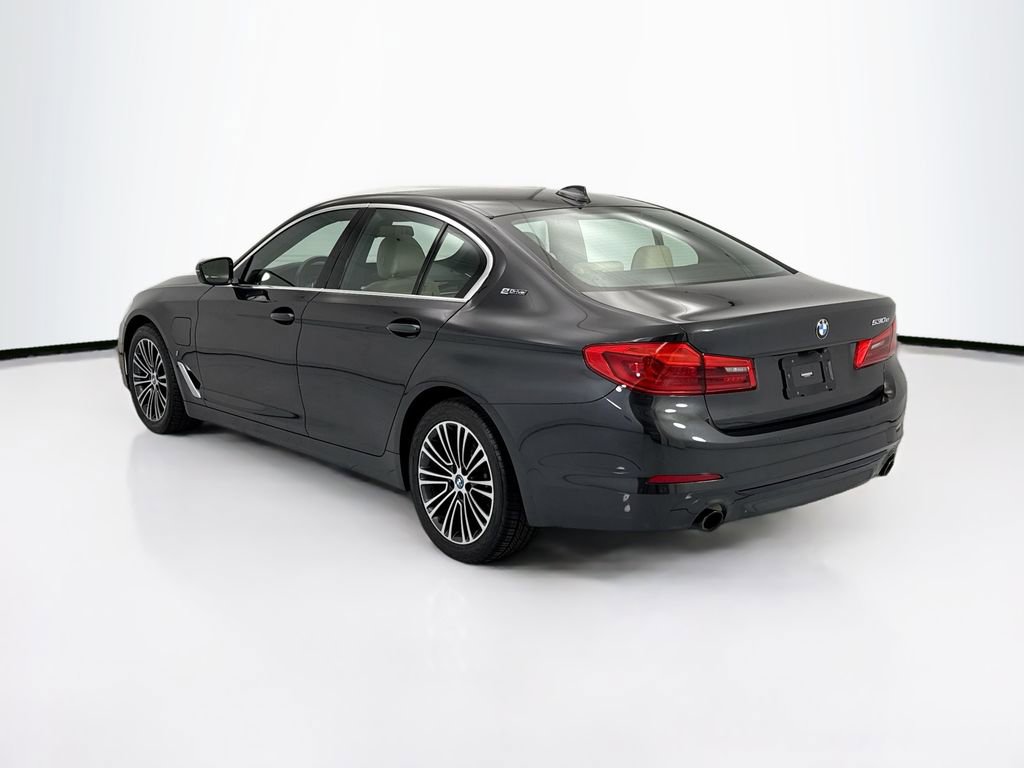 Used 2019 BMW 530e w/ Convenience Package image 7
