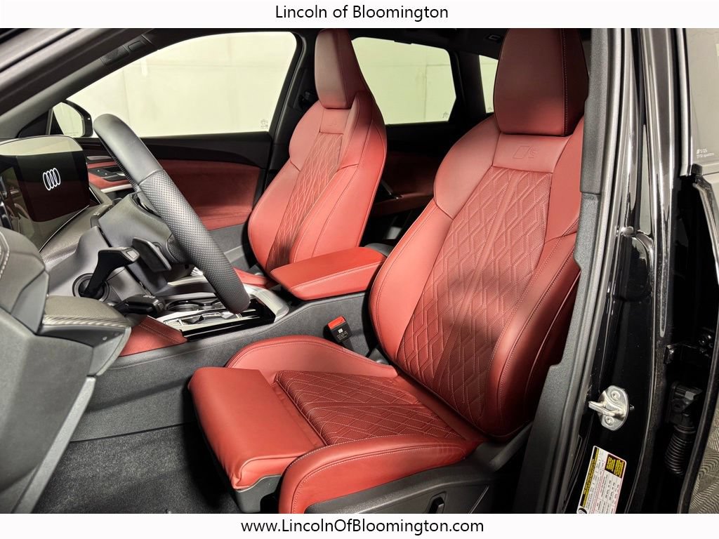 Used 2025 Audi SQ5 Prestige w/ Prestige Package AWD/4WD image 16