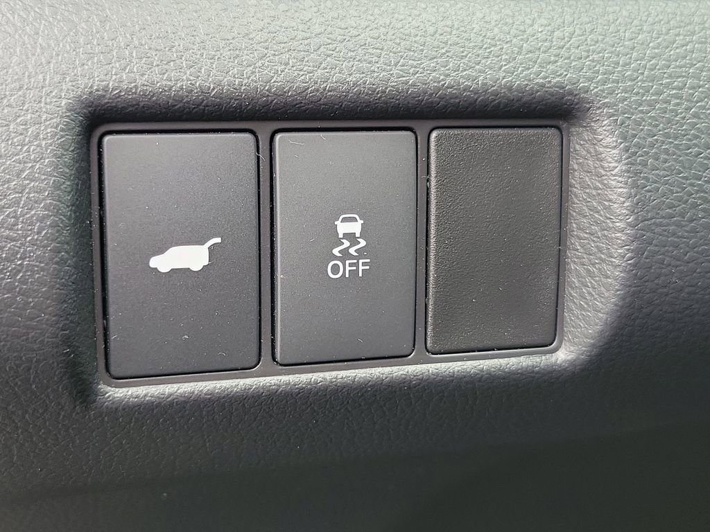 Certified 2025 Honda Pilot Touring image 20