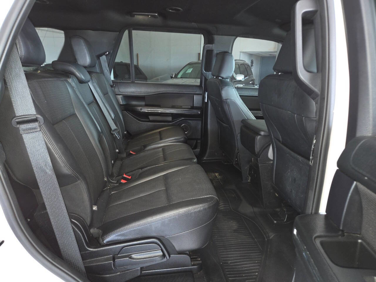 Used 2020 Ford Expedition XL AWD/4WD image 25