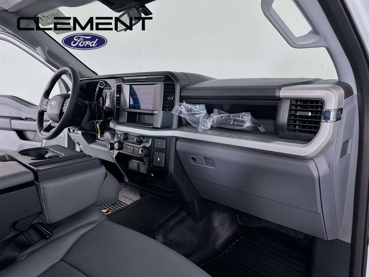 New 2026 Ford F250 XL w/ XL Chrome Package AWD/4WD image 29