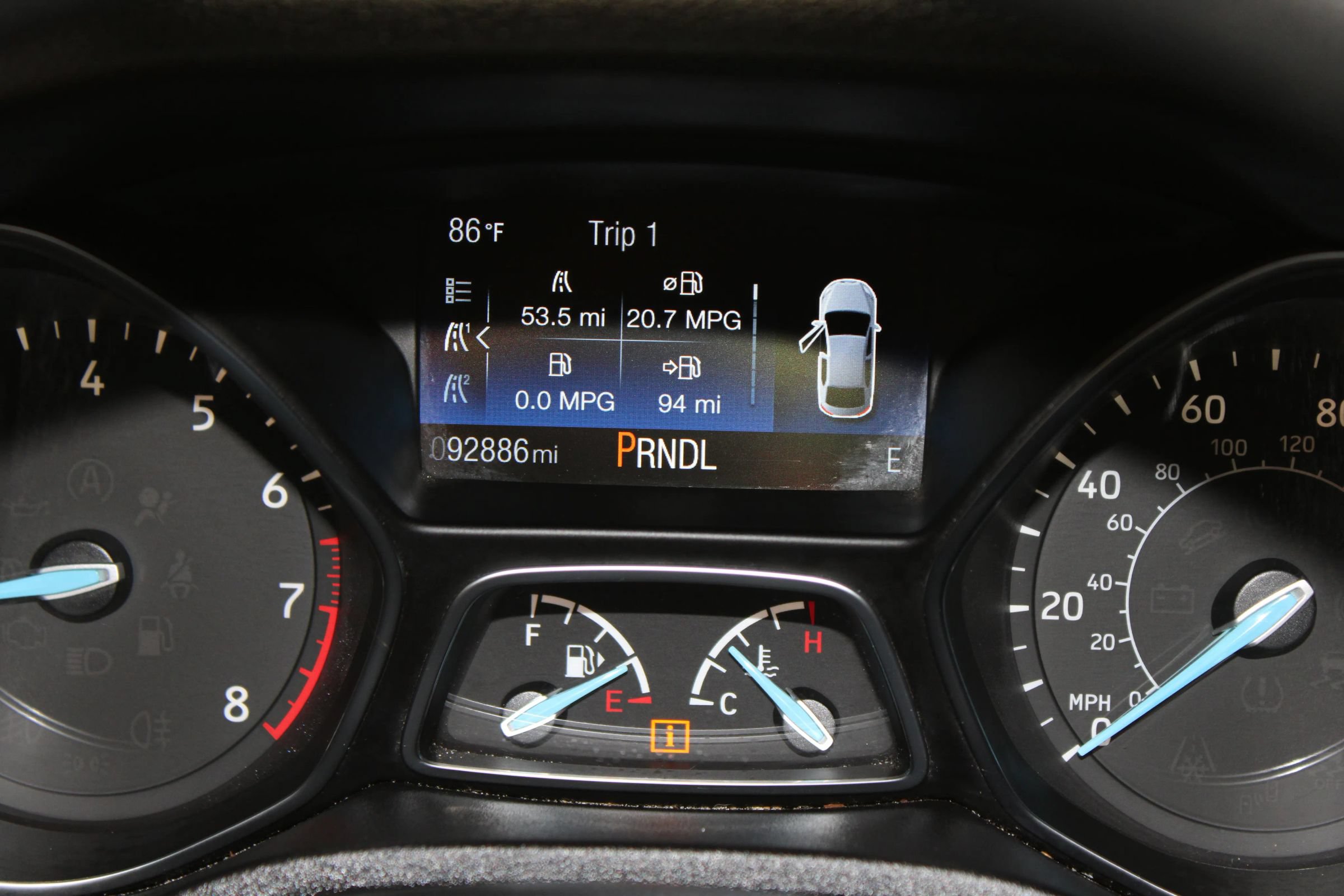 Used 2018 Ford Focus SE FWD image 11