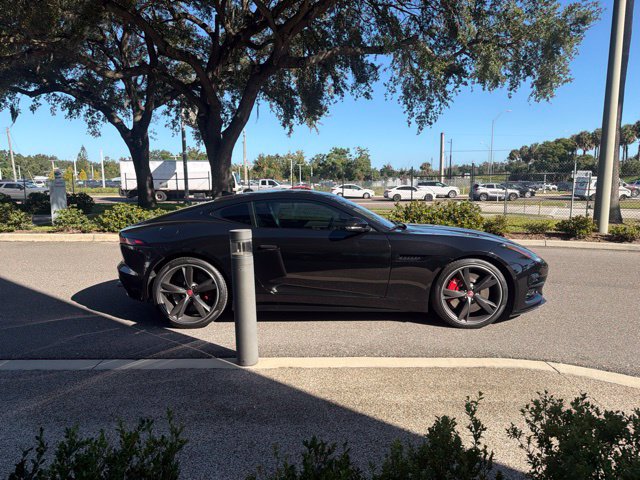 Used 2020 Jaguar F-TYPE R AWD/4WD image 3