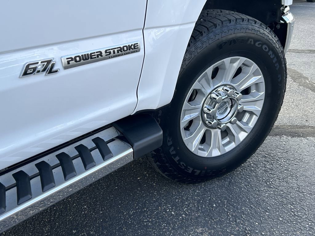 Used 2022 Ford F250 XLT w/ XLT Value Package image 4