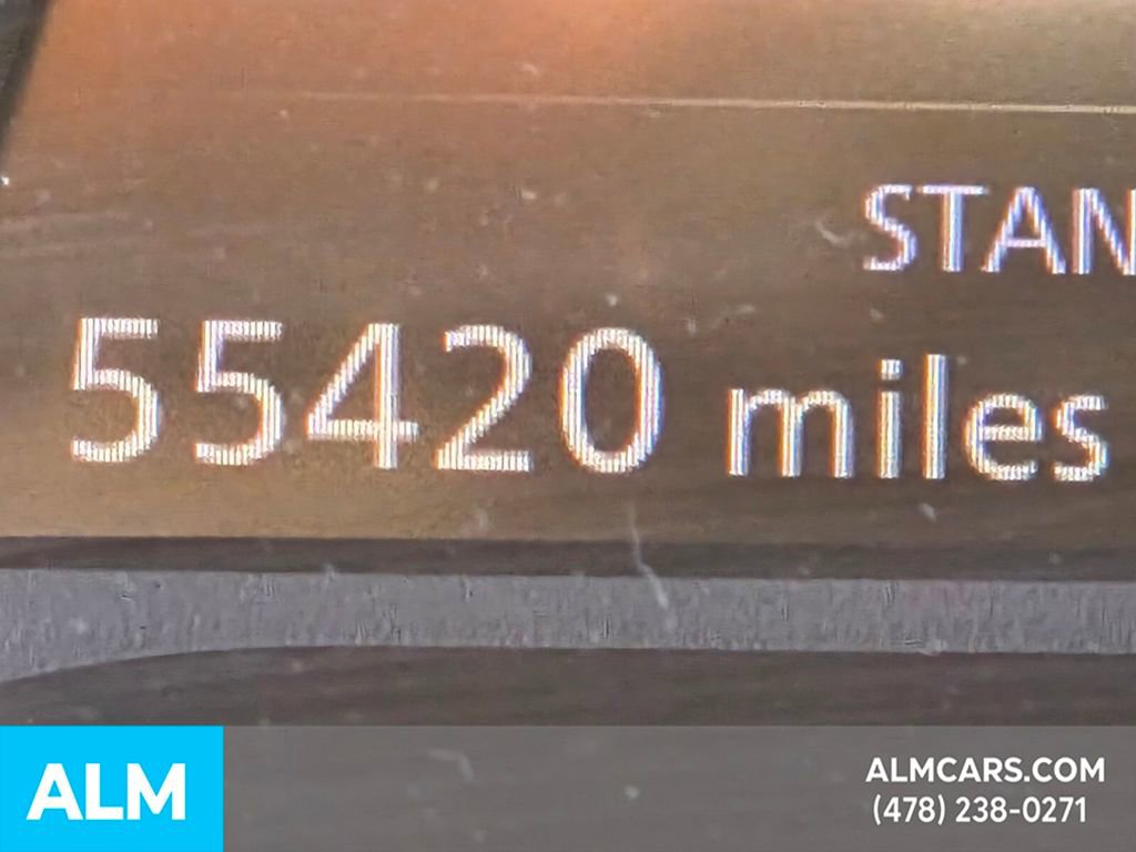 Used 2024 Nissan Rogue S image 27