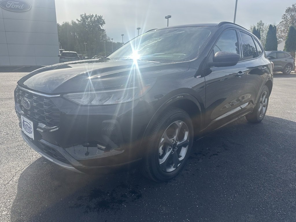Used 2024 Ford Escape ST-Line