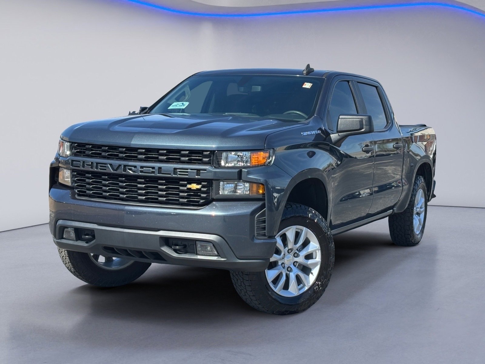 Used 2021 Chevrolet Silverado 1500 Custom image 2