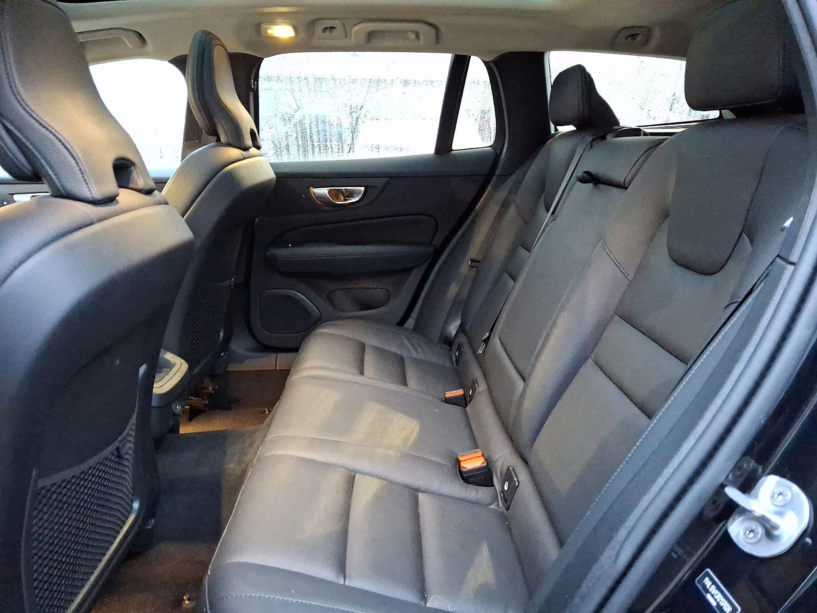 Used 2024 Volvo V60 B5 Cross Country Plus w/ Protection Package Premier AWD/4WD image 10