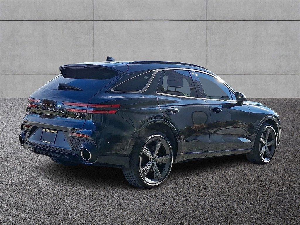 Used 2023 Genesis GV70 2.5T w/ Sport Prestige Package image 4