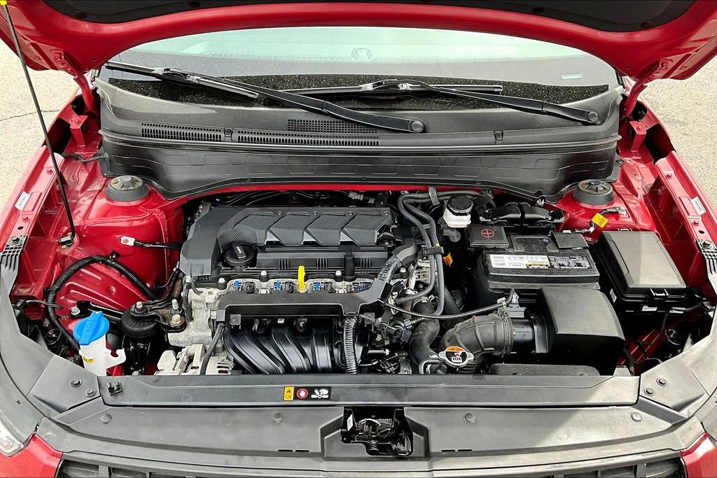 Used 2023 Hyundai Venue SE w/ Cargo Package FWD image 32