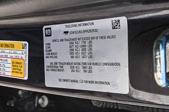 Used 2023 GMC Yukon XL Denali w/ Advanced Technology Package image 29