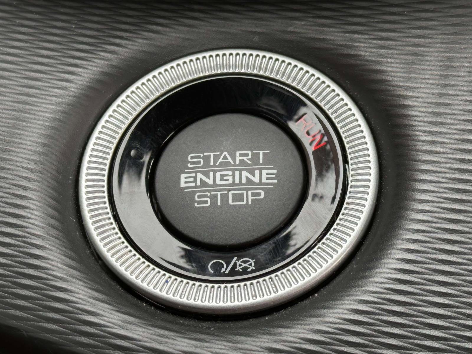 Certified 2023 Jeep Grand Cherokee Altitude image 27