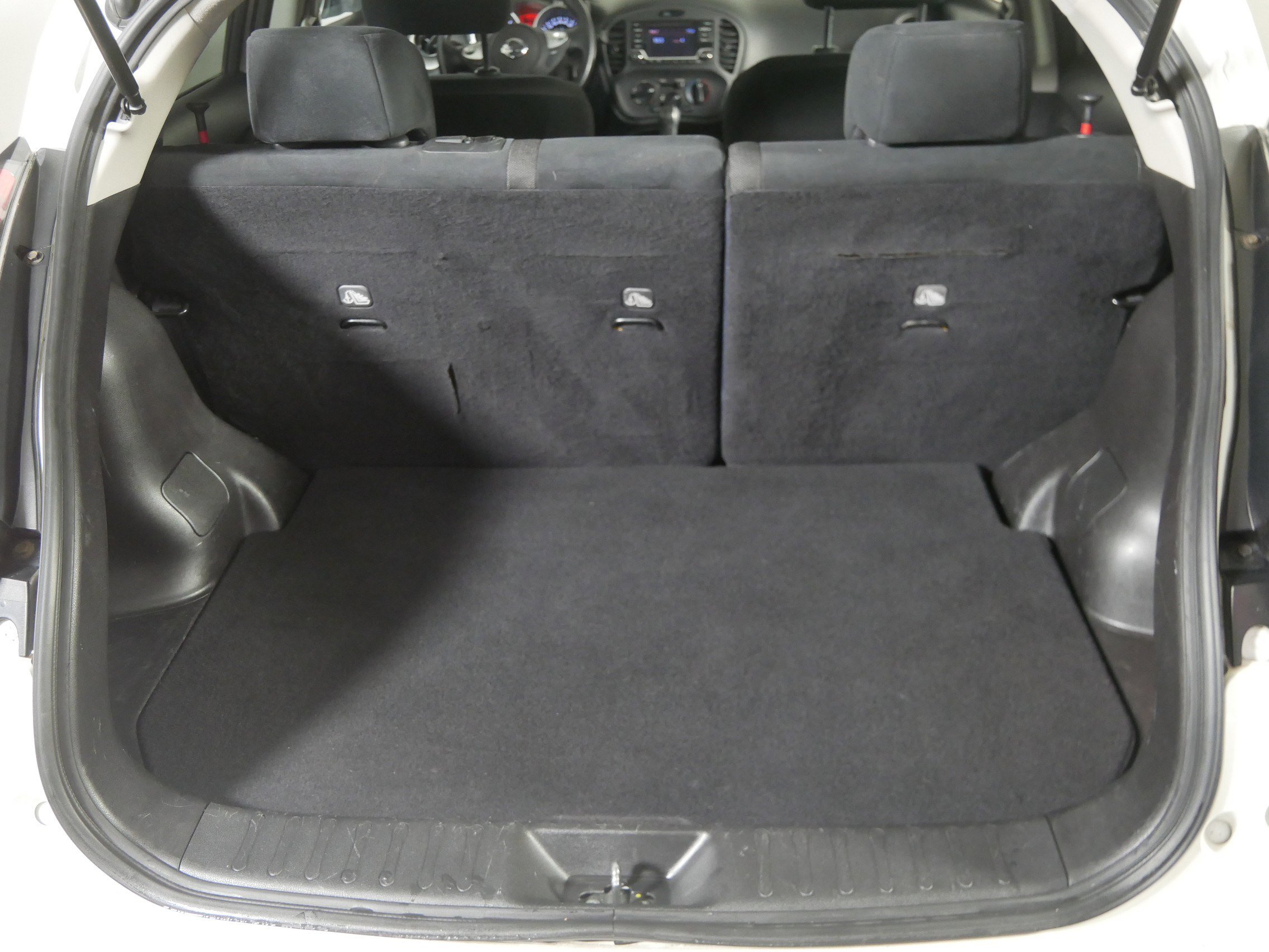 Used 2015 Nissan Juke S image 18