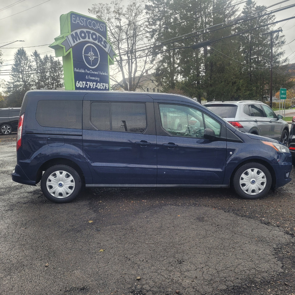 Used 2021 Ford Transit Connect XLT image 9